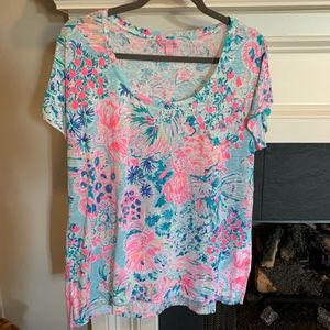 Lilly Pulitzer top size large